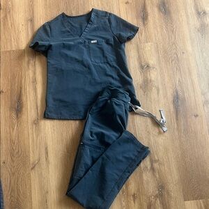 Figs Dark Harbor Scrub Top and Pants Set